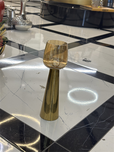Gold Ayaklı Amber Cam Mumluk