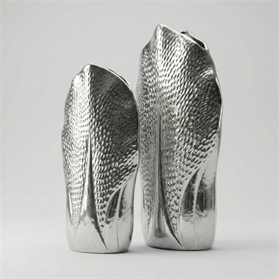 Gümüş Dokulu Dekoratif Vazo Seti