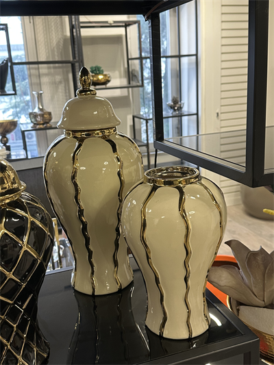 Krem Gold Kavanoz Vazo