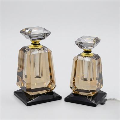 Kristal Masa Lambası