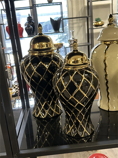 Siyah Gold Kapaklı Kavanoz 