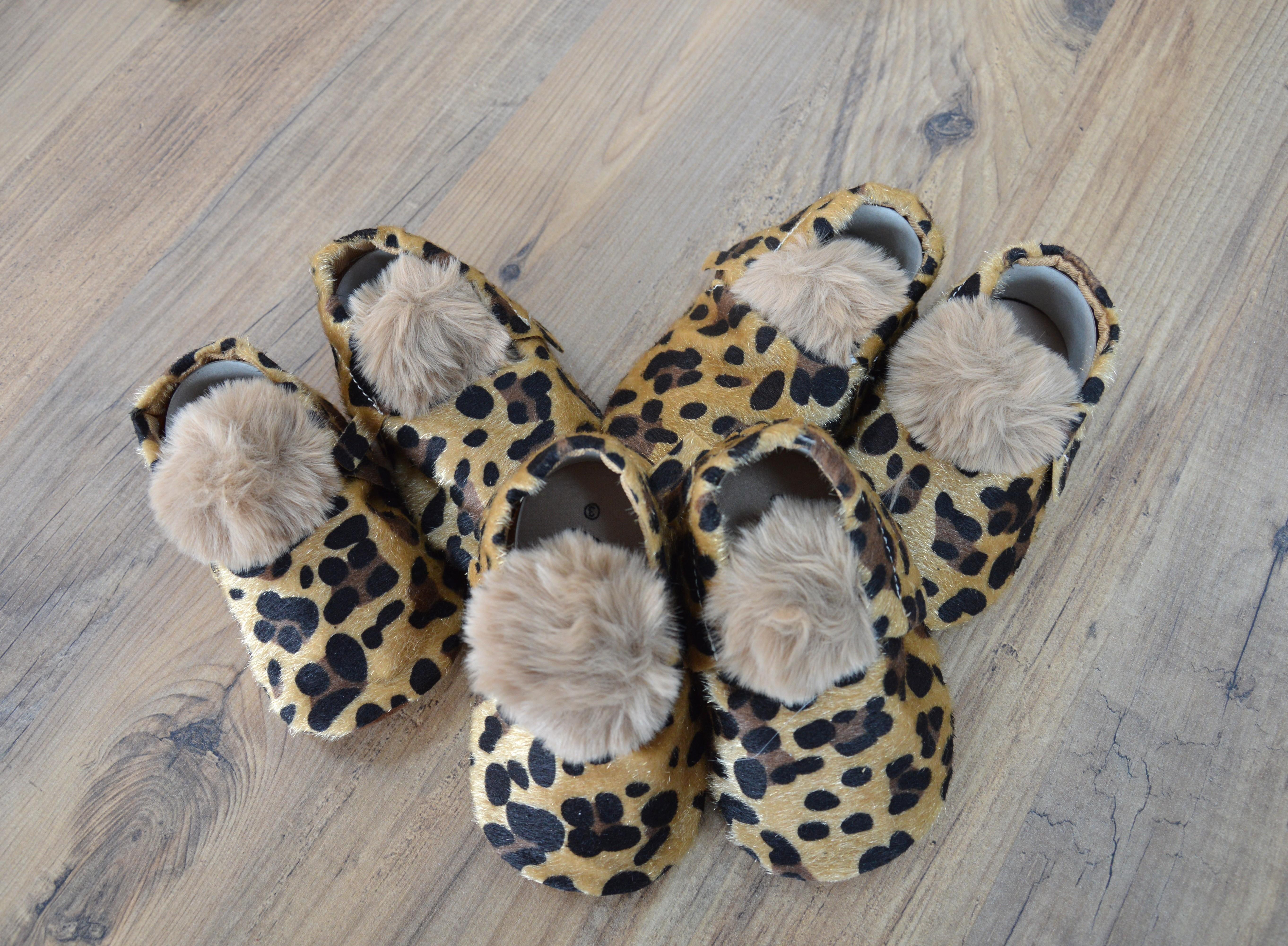 LEOPAR MAKOSEN LEOPAR BEBE PATİK  BEBE AYAKKABI
