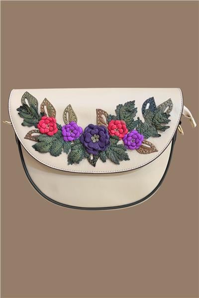 Bej Hakiki Deri Çiçek Motifli El Yapımı Çapraz Çanta
