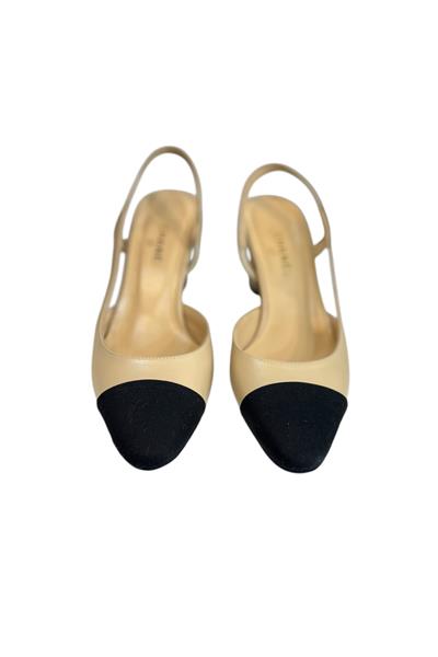 Bej Hakiki Deri Yanları Açık Lastik Bantlı  ve Arkası Açık Topuklu Ayakkabı