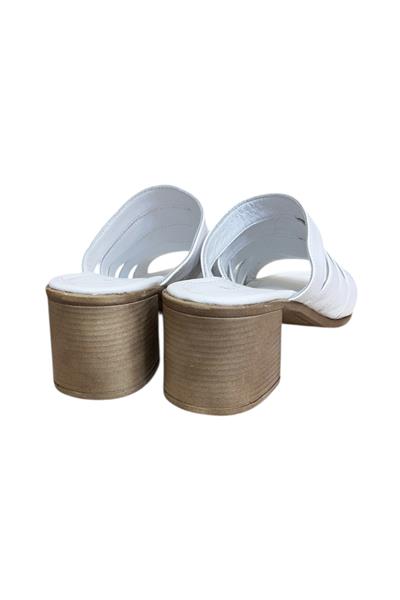 Beyaz Hakiki Deri Bant Detay Topuklu  Comfort Taban Topuklu Terlik