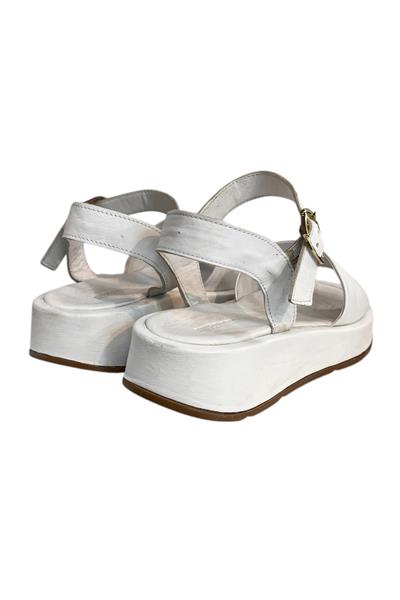 Beyaz Hakiki Deri Yumuşak Taban Günlük Sandalet