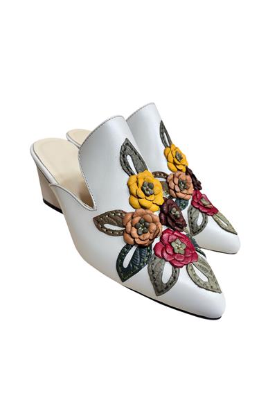 Ekru Hakiki  Deri Çiçek Motifli El Yapımı Terlik 