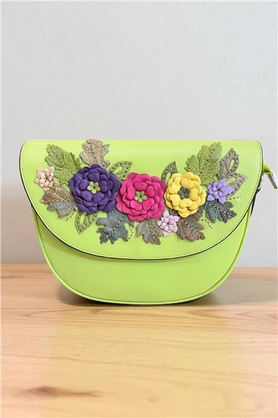 Fıstık Yeşili  Hakiki Deri Çiçek Motifli El  Yapımı Çapraz Çanta