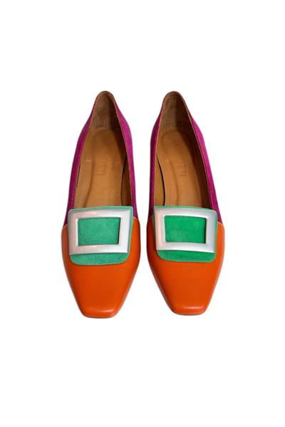 Fuşya  Hakiki Deri Önden Toka Detaylı Topuklu Ayakkabı