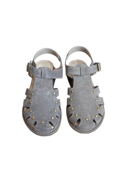 Gri Hakiki Deri Süet Burnu Kapalı Arkası Açık Troklu Sandalet