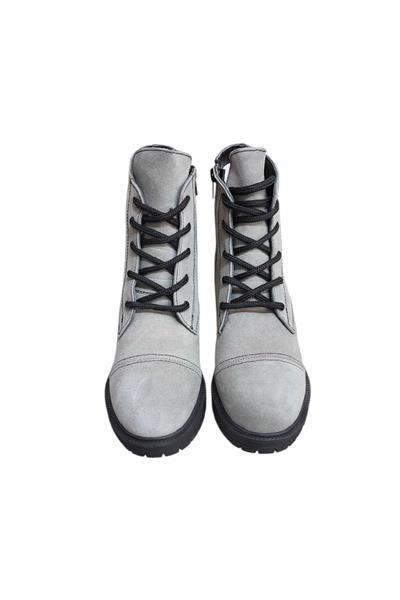 Gri Hakiki Süet  Bağcık Detay  Yandan Fermuarlı Kalın Topuk Bot