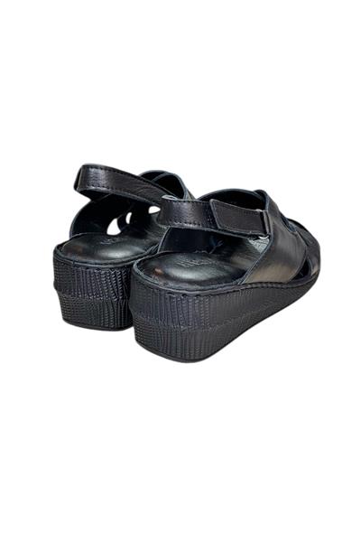 Siyah Hakiki Deri Çapraz Bantlı Puf Taban Hafif Comfort Sandalet