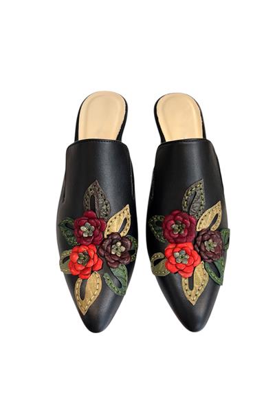 Siyah Hakiki  Deri Çiçek Motifli El Yapımı Terlik 