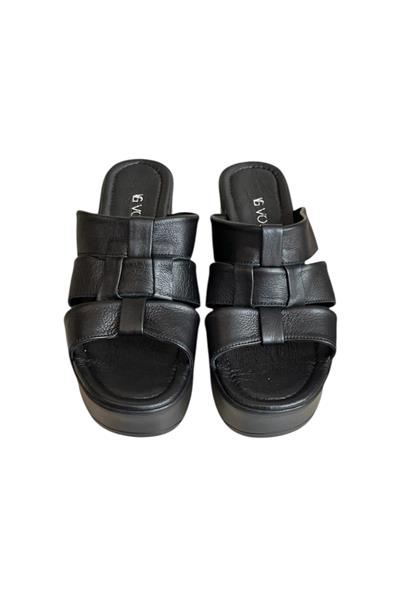 Siyah Hakiki Deri Dolgu Topuk Yumuşak Taban Terlik 