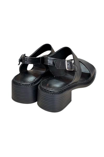 Siyah Hakiki Deri Kalın Bant Puf Taban Topuklu Sandalet