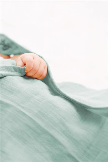 Owli Unisex Patterned Muslin BlanketOwli Unisex Patterned Muslin Blanket