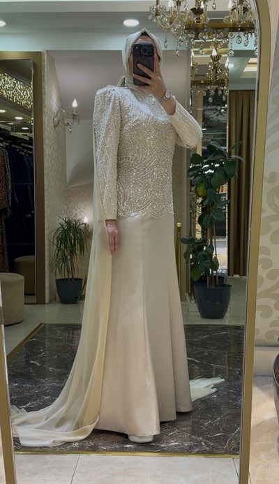 Pınar Şems Aksoy Abiye Krem