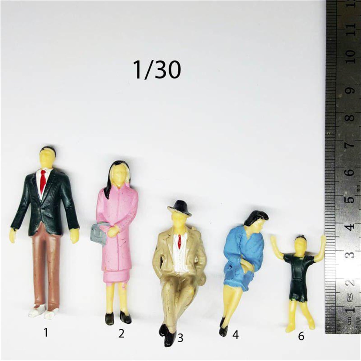 İnsan Figürleri 1/30