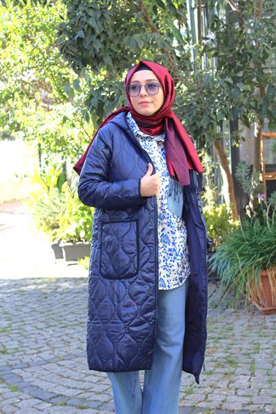 DIŞ GİYİMLacivert Kapitone Mont