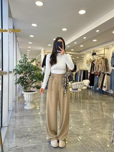 Beli Bağcıklı Dökümlü Pantolon