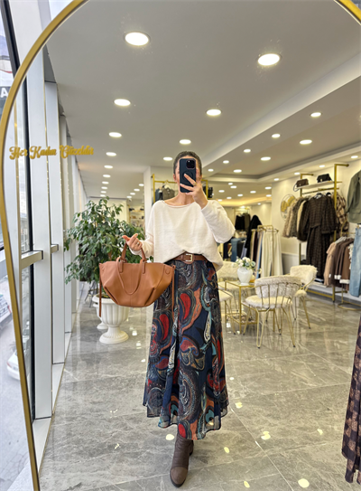 Desenli Kemerli Etek 