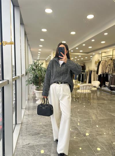 Dökümlü Beyaz Pantolon