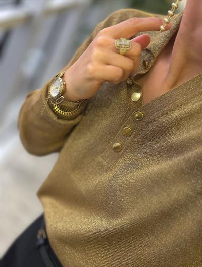Gold Düğme Detaylı Bluz