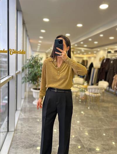 Gold Düğme Detaylı Bluz