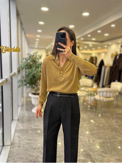 Gold Düğme Detaylı Bluz