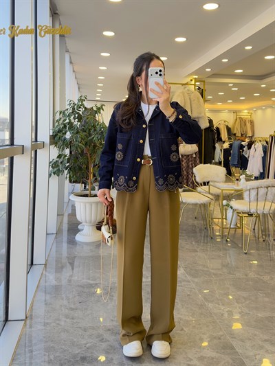 İşlemeli Denim Ceket 