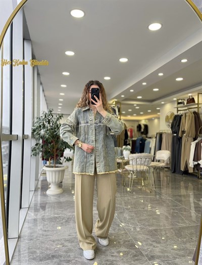 Taş Püsküllü Denim Ceket 