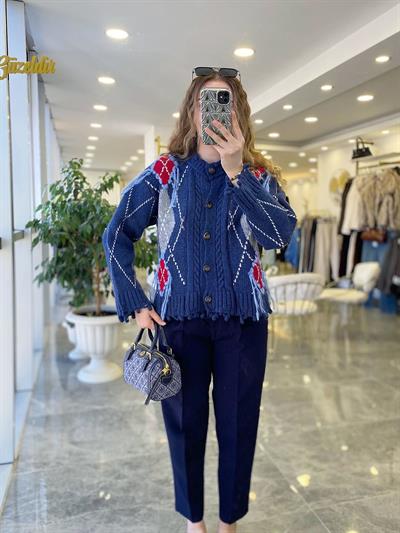 Tasarım Desenli Hırka