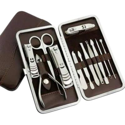 12 Parça Paslanmaz Çelik Manikür ve Pedikür Seti