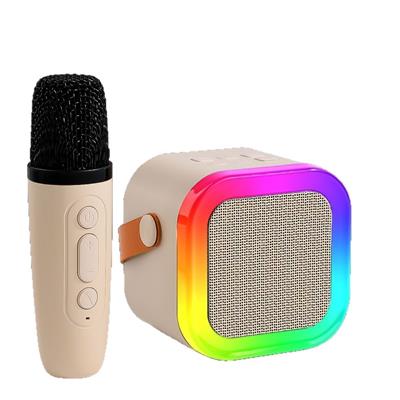 Bej K12 Renkli Işıklı Karaoke Hoparlör Tek Mikrofonlu Taşınabilir Bluetooth Müzik Kutusu Led Efektli Kablosuz Şarjlı Speaker 