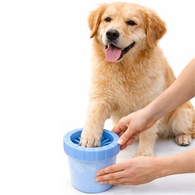 Taşınabilir Köpek Pati Temizleme Kabı Silikon Fırçalı Evcil Hayvan Ayak Yıkama Aparatı Kedi Köpek Pati Temizleyici