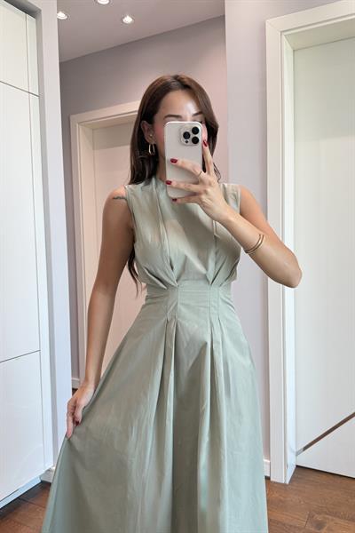 BELDEN OTURTMALI ELBİSE YEŞİL