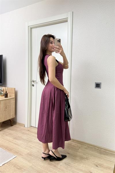 BORDO BEL YAKA DEKOLTELİ BELDEN OTURAN KETEN ELBİSE