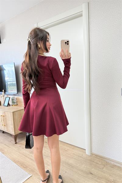 bordo dikis detayli elbise