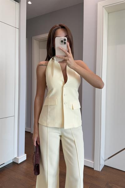 BOYUNDAN GEÇMELİ YELEK PANTOLON TAKIM