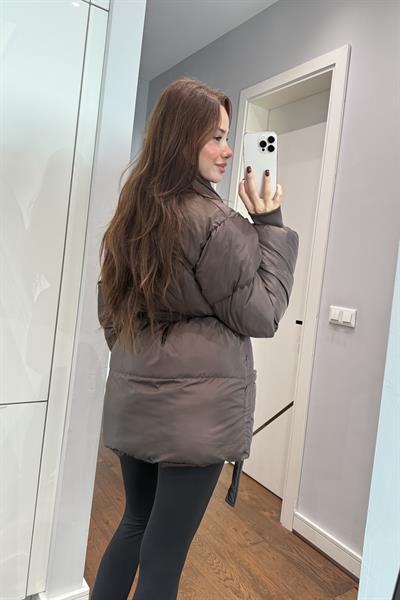 CEPLİ KUŞAKLI ŞİŞME MONT-KAHVE
