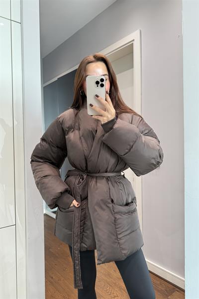 CEPLİ KUŞAKLI ŞİŞME MONT-KAHVE