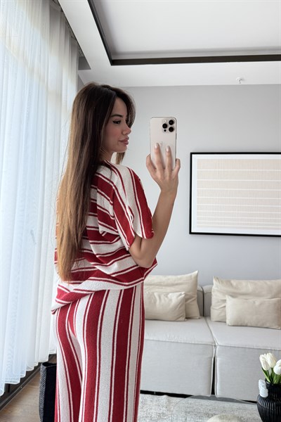 ÇİZGİLİ İKİLİ PANTOLON TAKIM