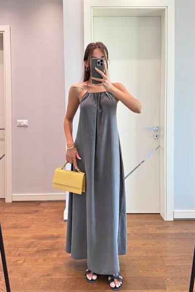 HALTER YAKA ARKA DEKOLTELİ TENSEL ELBİSE