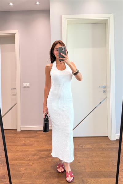 HALTER YAKA BEYAZ ELBİSE