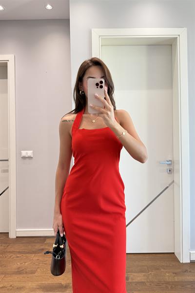 HALTER YAKA TOPARLAYICI ELBİSE-KIRMIZI