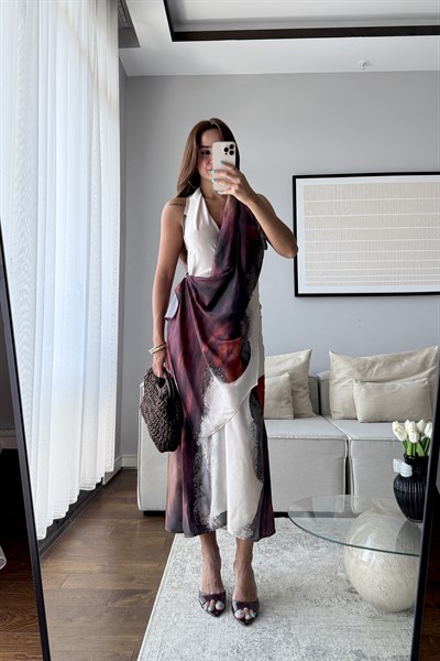 HALTER YAKA UZUN DÖKÜMLÜ ELBİSE