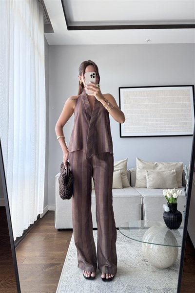KETEN ÇİZGİLİ GENİŞ PAÇA PANTOLON