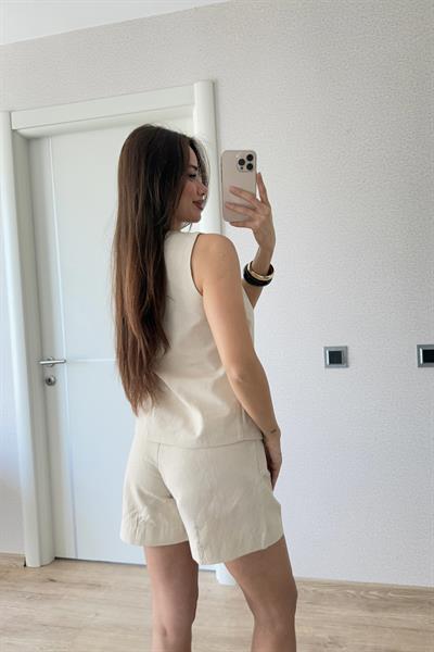KETEN DÜĞMELİ ŞORT TAKIM BEJ 