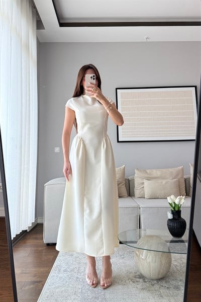 KUŞAK DETAYLI UZUN ELBİSE-EKRU