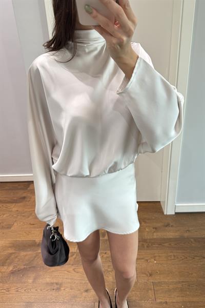 MARKA MODEL SATEN BAĞLAMALI ELBİSE